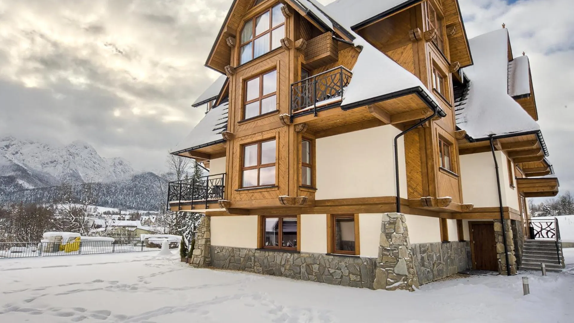 Visitzakopane - Chalet Ski Apartment  Zakopane